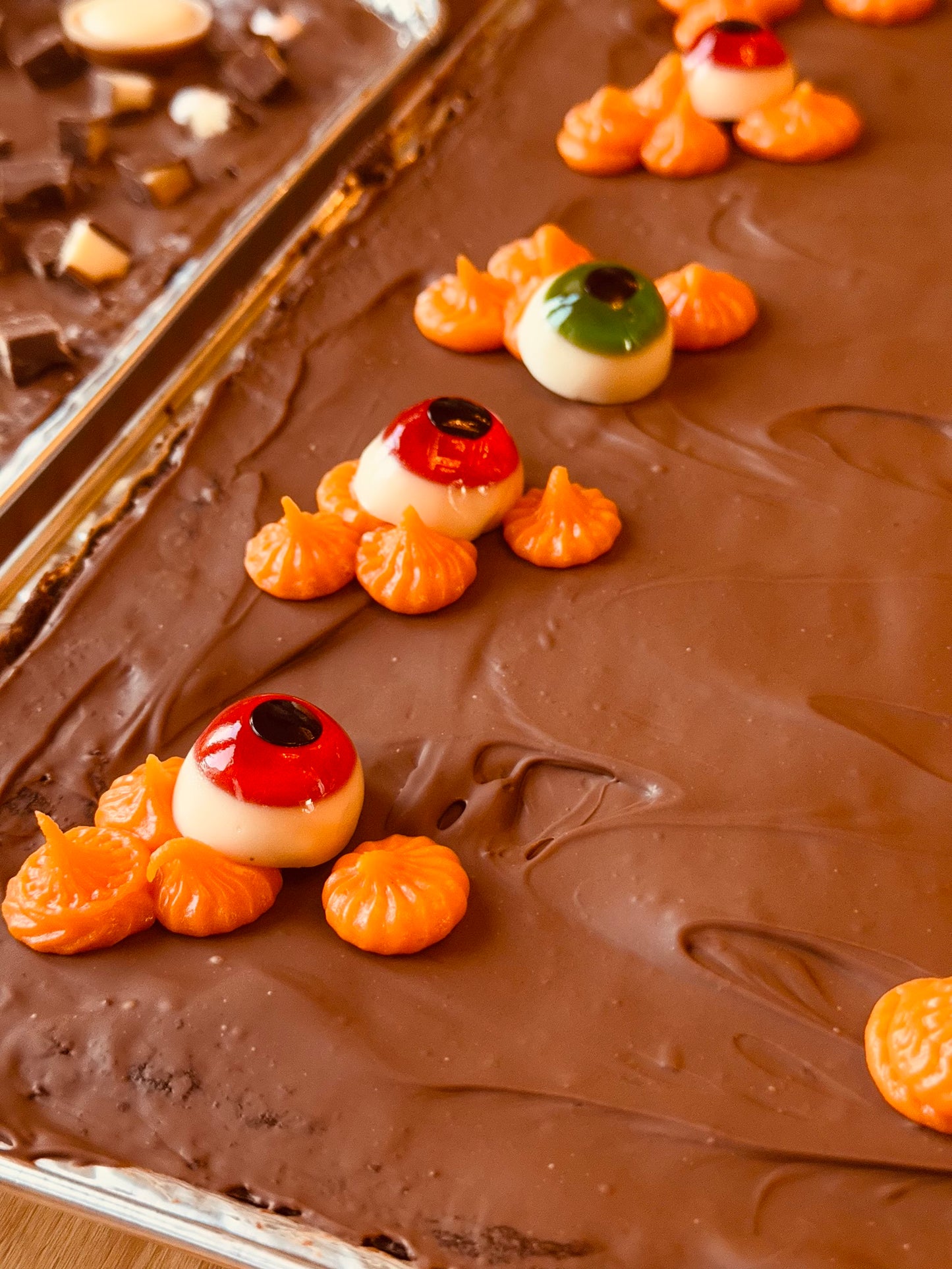 Spooky Brownie Box - Kinder and Toffifee, Mars Bar, Milky Way and Oreo, Galaxy Ripple and Chocolate Bourbon Biscuit