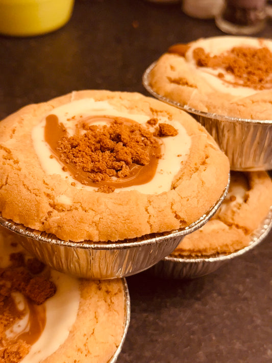 White Chocolate Biscoff Cookie Pie - Serves 2