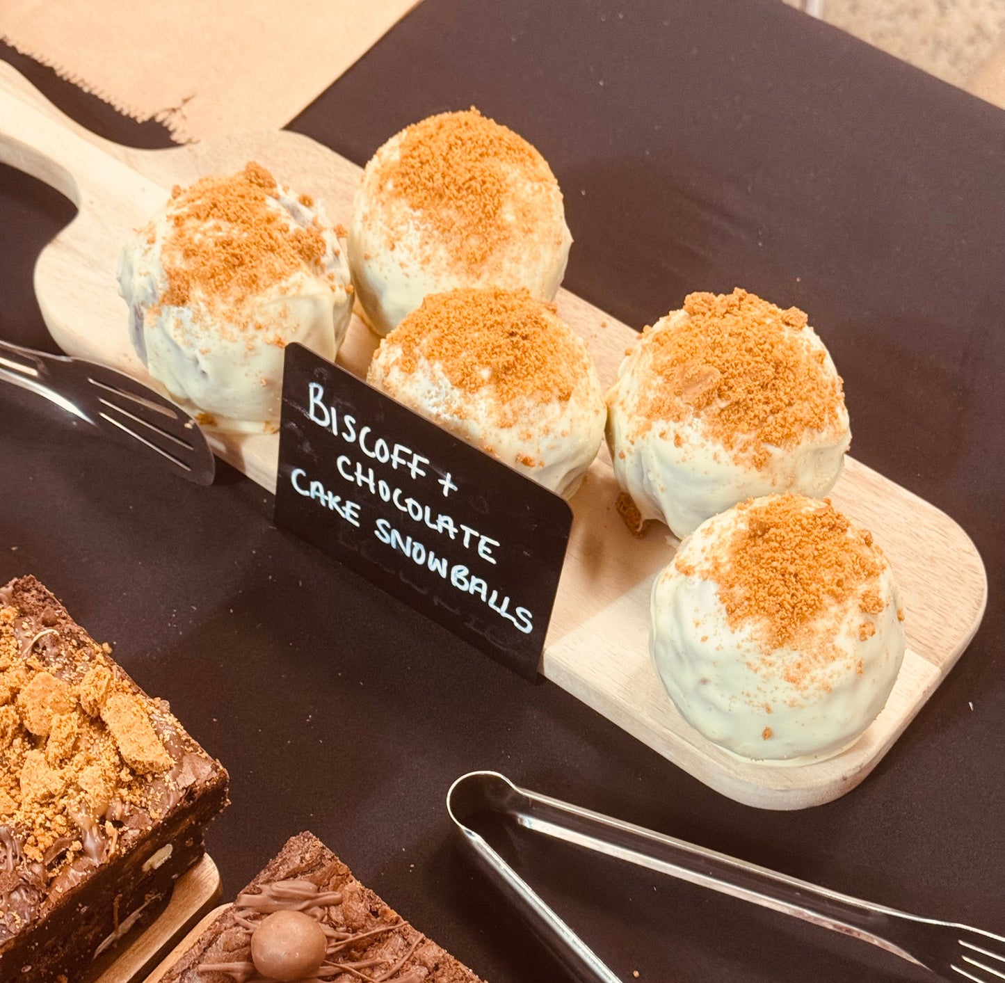 Biscoff Chocolate Cake Snowball