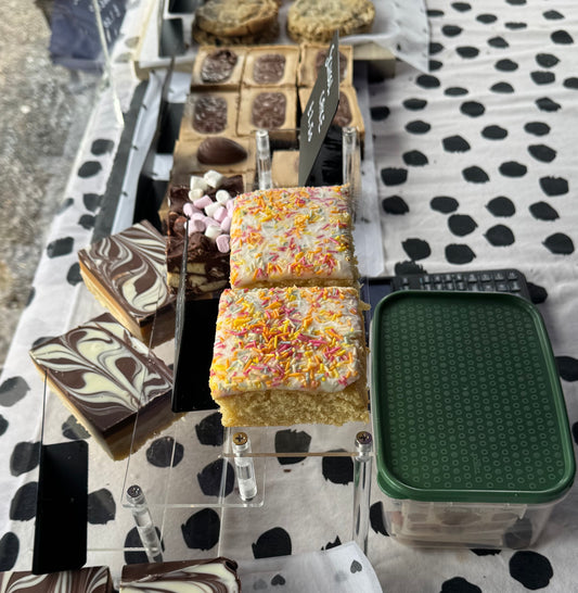 Old school cakes