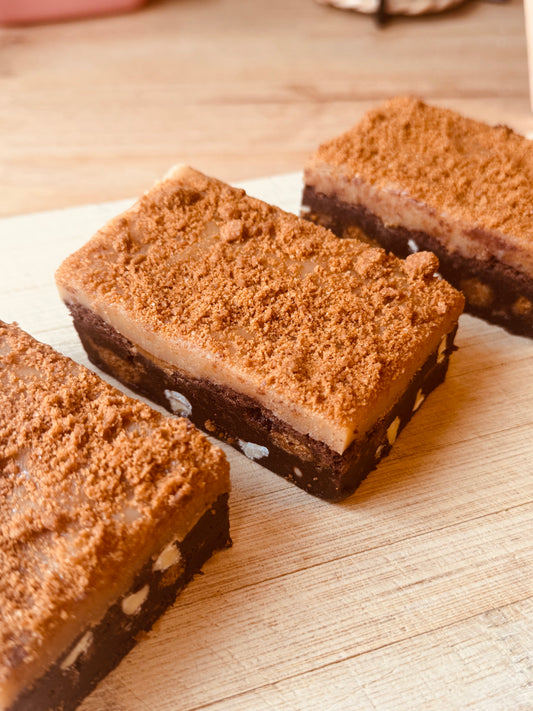 White Chocolate Biscoff Brownie